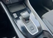 Nissan Qashqai SUV / Terénní 1,3 l 116 kw
