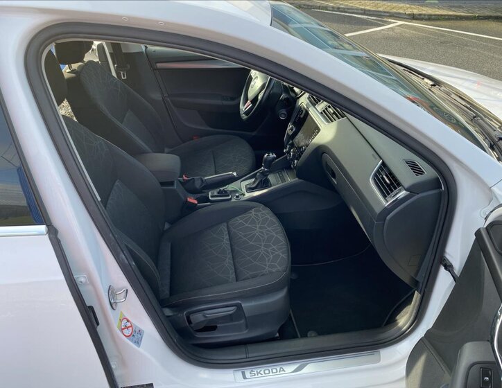 Škoda Octavia Liftback 1,6 l 85 kw