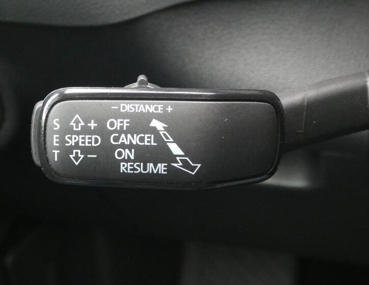 Škoda Karoq SUV / Terénní 2,0 l 110 kw