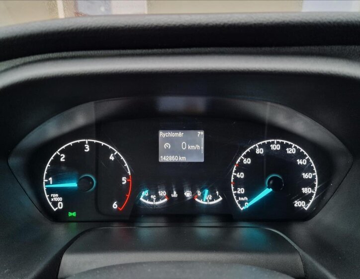 Ford Transit Kombi 2,0 l 96 kw