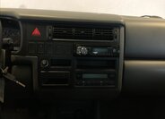 Volkswagen Caravelle 16