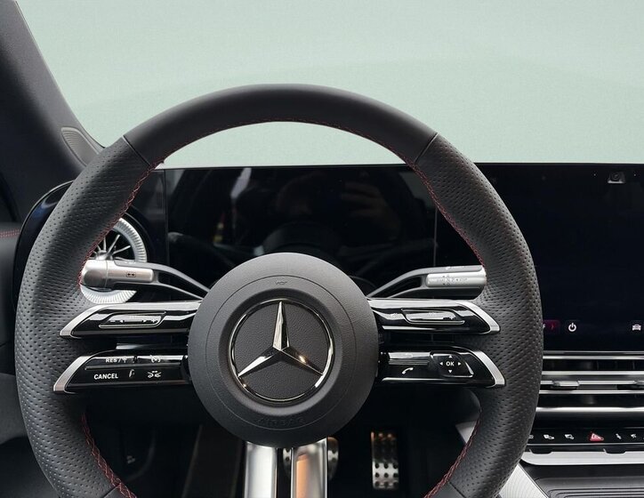 Mercedes-Benz CLA Sedan / Limuzína 0,0 200 kw