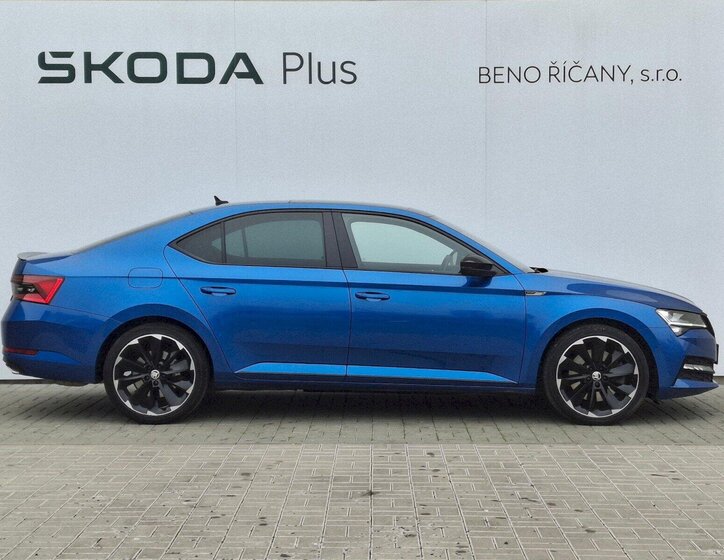 Škoda Superb 17