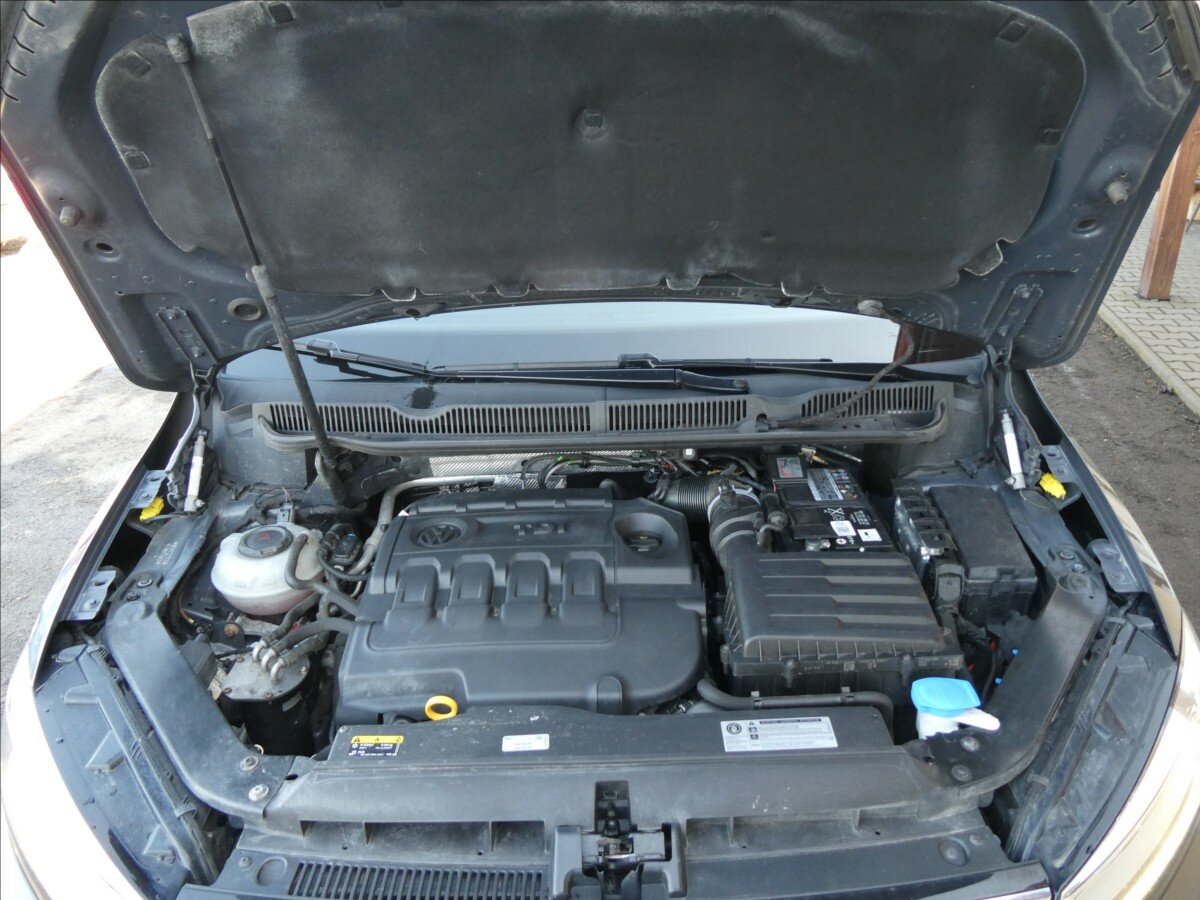 Volkswagen Touran MPV 2,0 l 110 kw