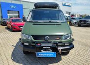 Volkswagen Transporter Kombi 2,5 l 75 kw