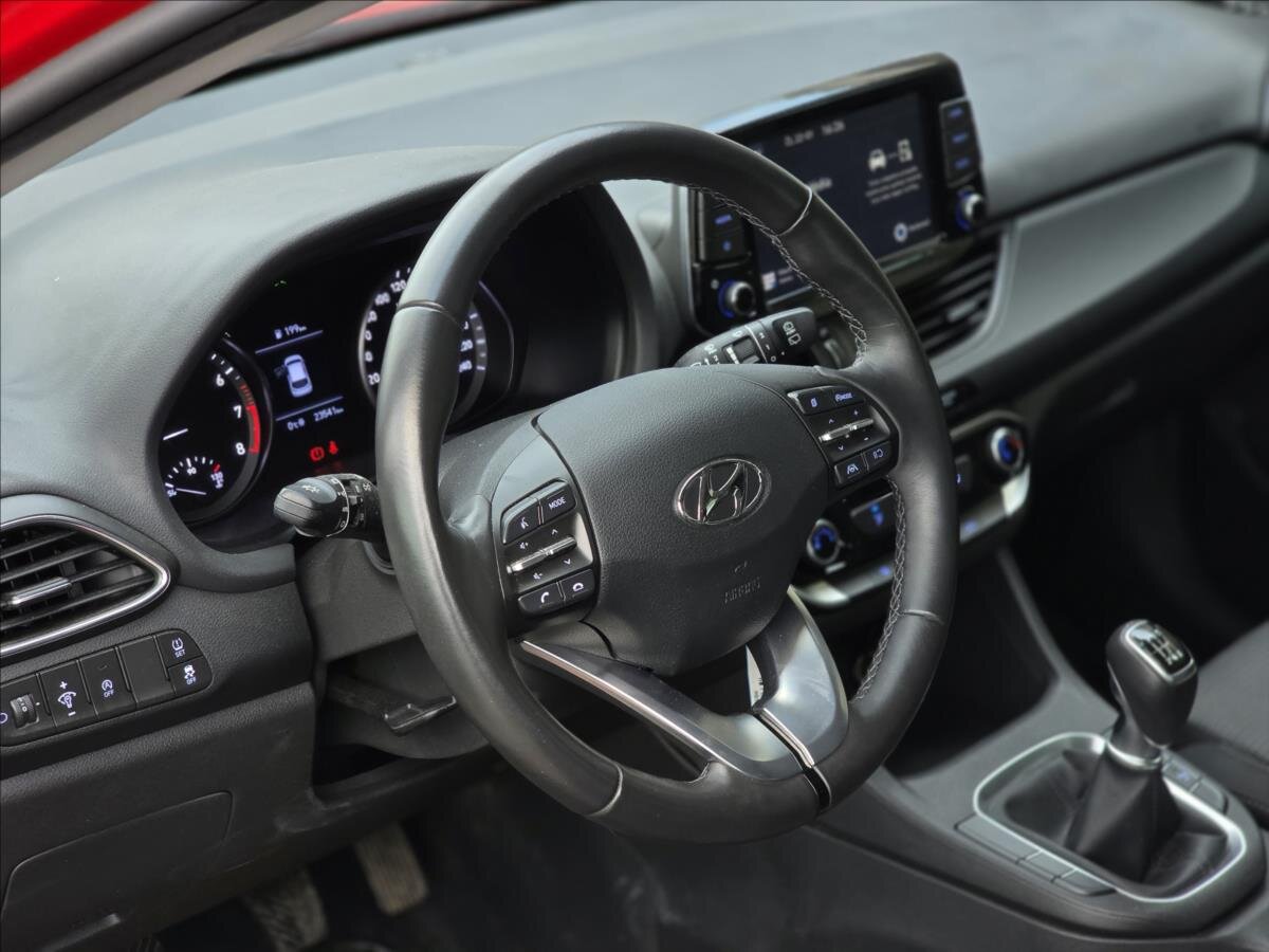 Hyundai i30 Hatchback 1,5 l 80 kw