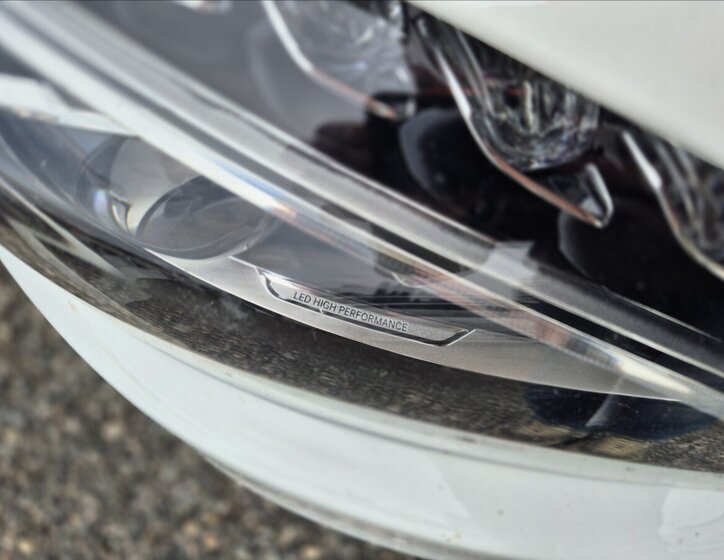 Mercedes-Benz Třídy C Sedan 3,0 l 270 kw