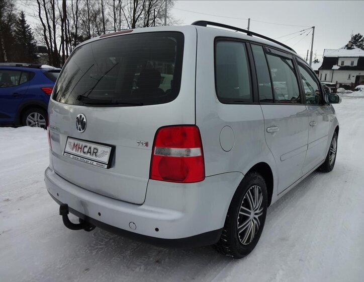 Volkswagen Touran Kombi 1,9 l 77 kw