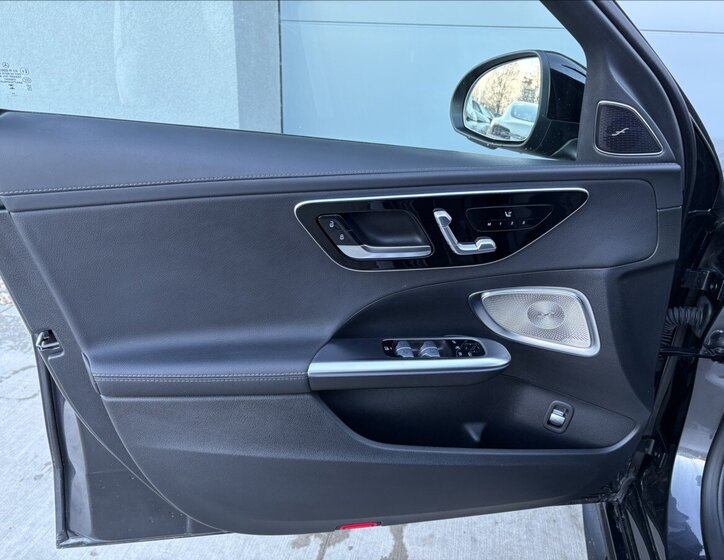 Mercedes-Benz Třídy C 24