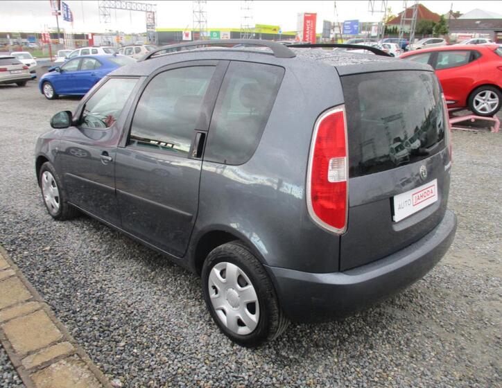 Škoda Roomster 7