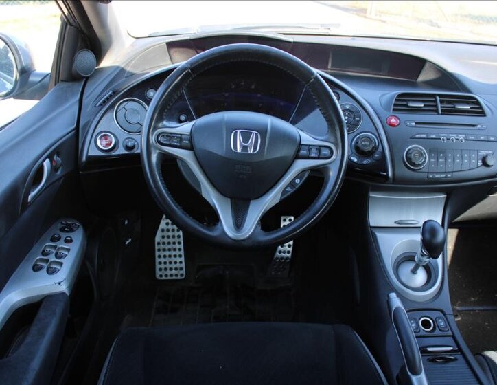 Honda Civic Hatchback 1,8 l 103 kw