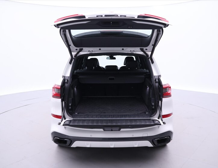 BMW X5 SUV / Terénní 3,0 l 210 kw