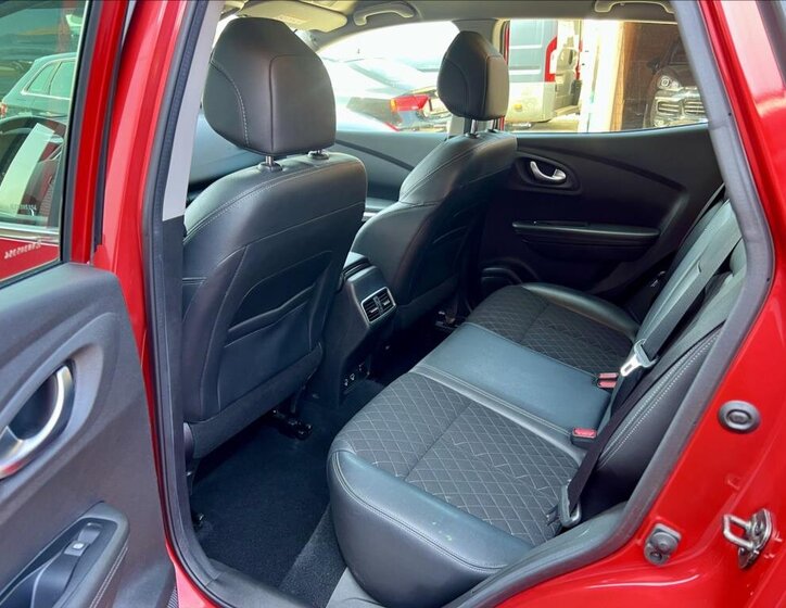 Renault Kadjar 13
