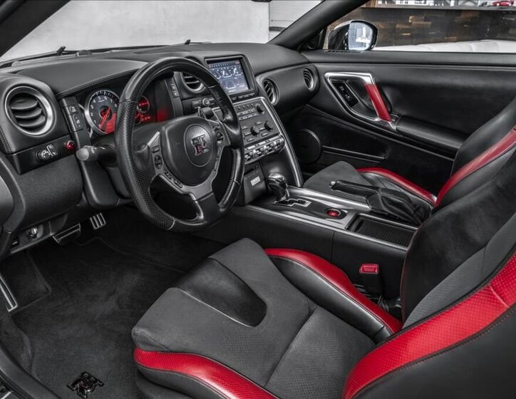 Nissan GT-R Kupé 3,8 l 357 kw