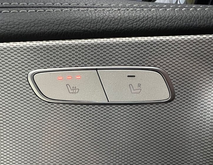 Mercedes-Benz Třídy E 25