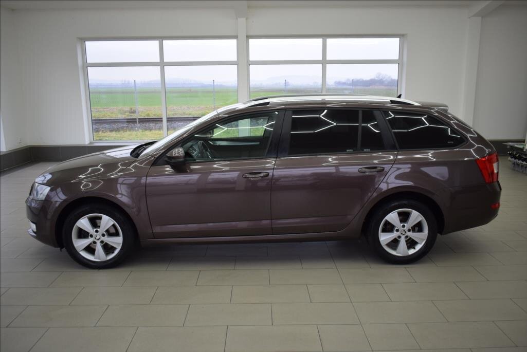 Škoda Octavia Kombi 2,0 l 110 kw