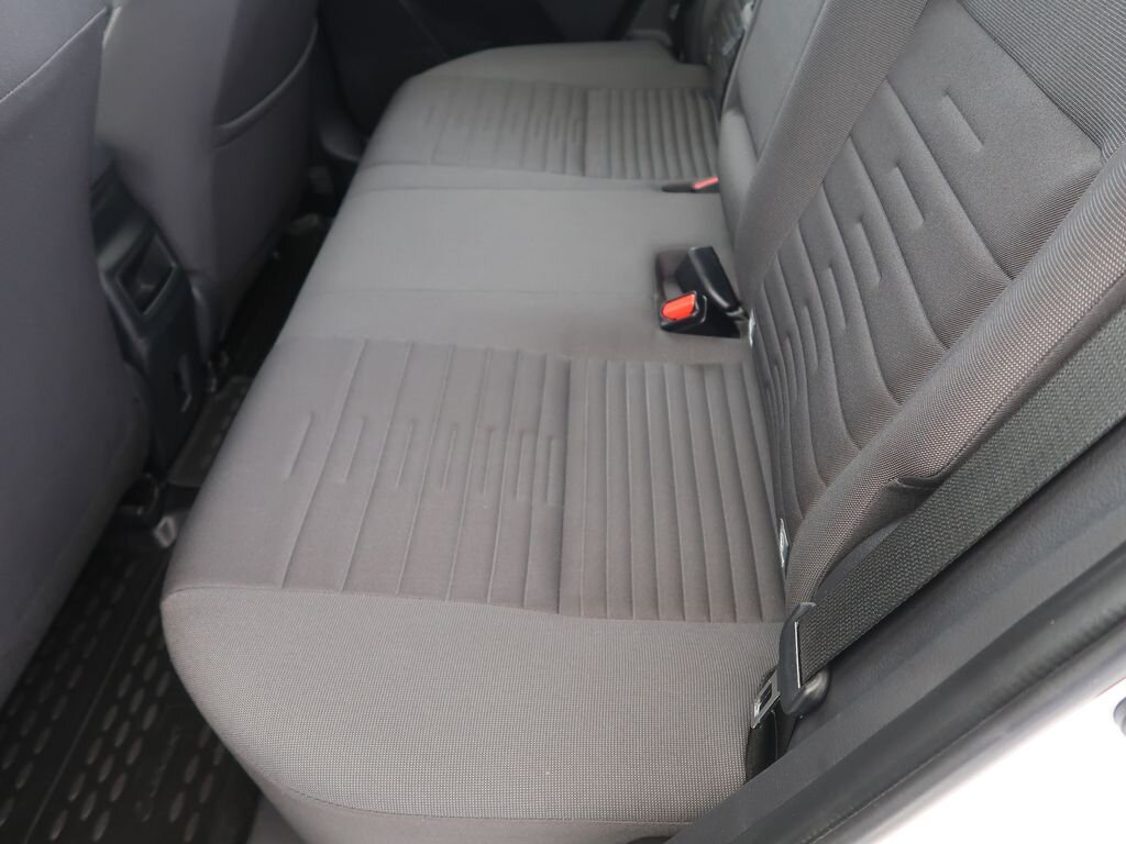 Toyota Auris Kombi 1,6 l 97 kw