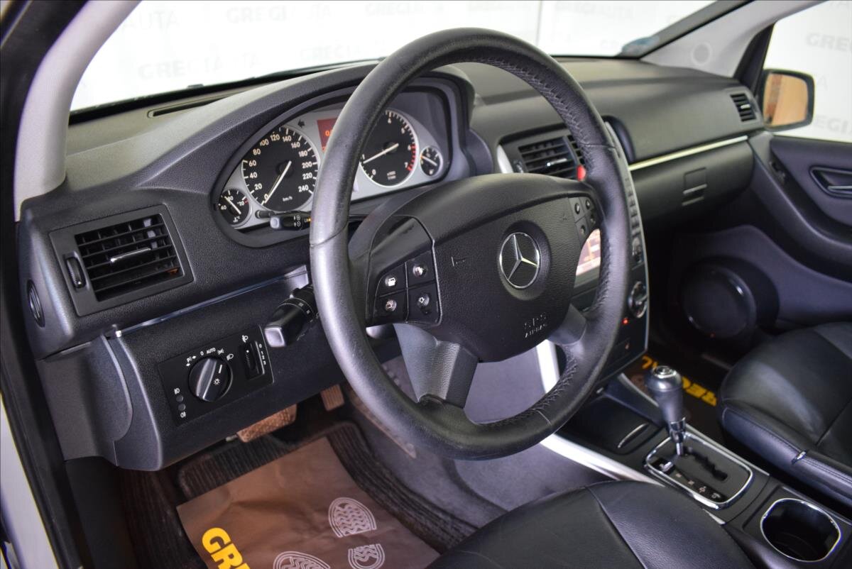 Mercedes-Benz Třídy B Hatchback 1,5 l 70 kw