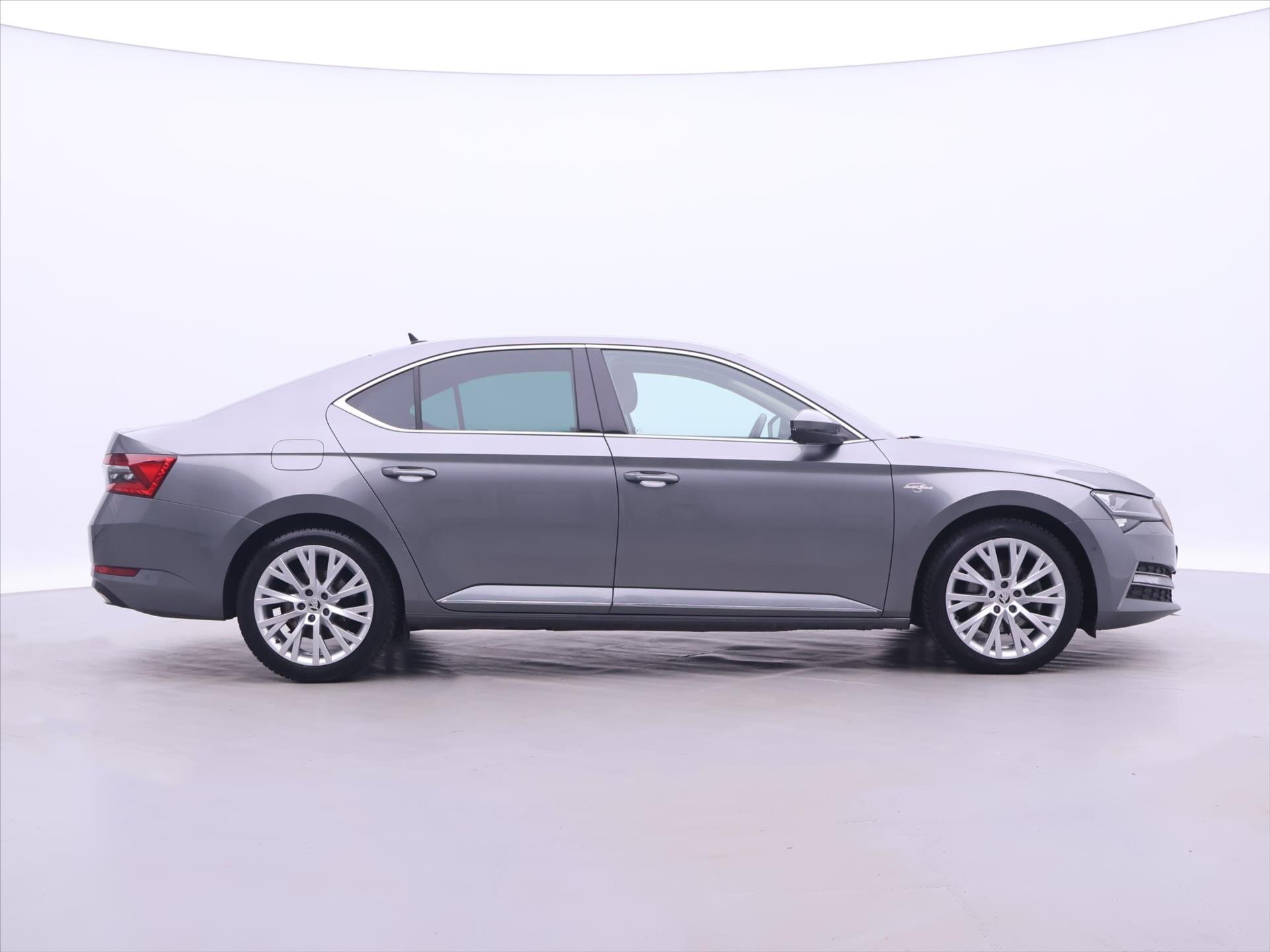 Škoda Superb Liftback 2,0 l 110 kw