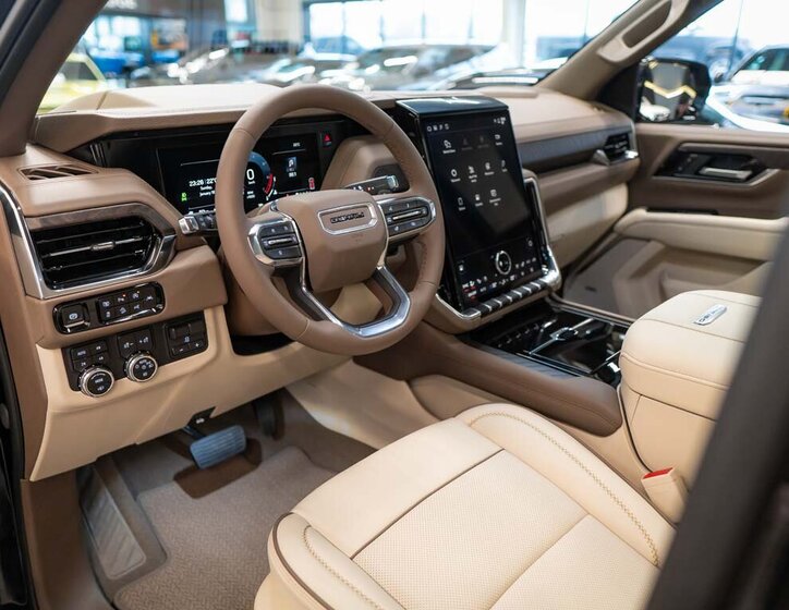 GMC Yukon SUV 6,2 l 313 kw