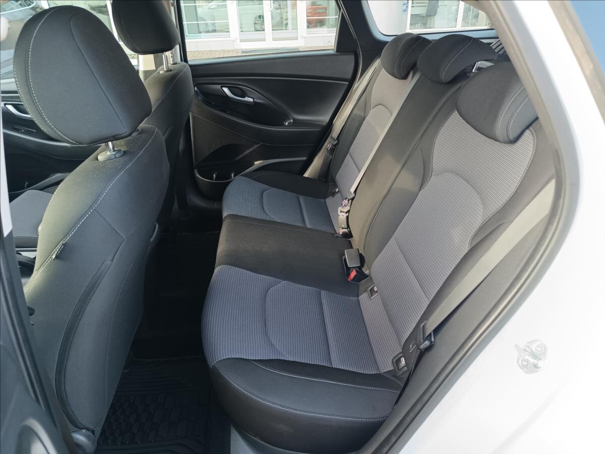 Hyundai i30 Kombi 998,0 88 kw