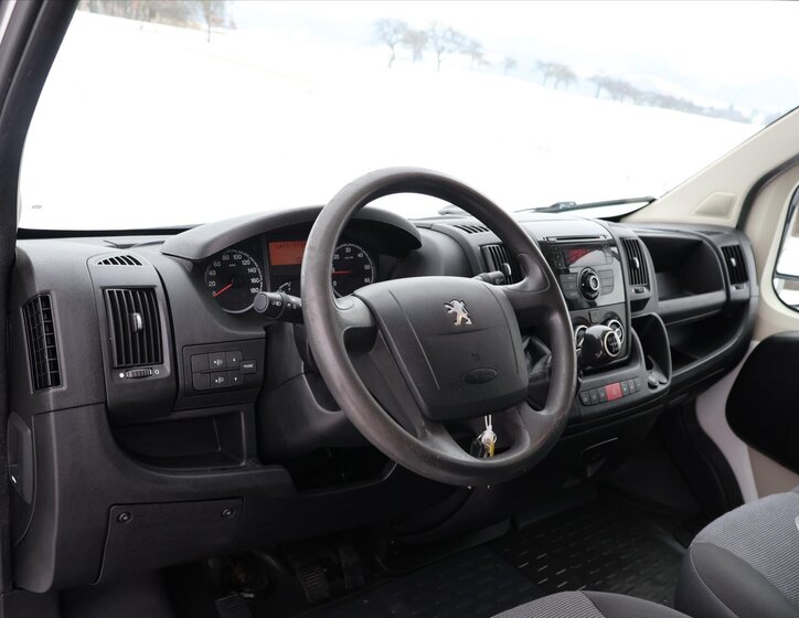 Peugeot Boxer 22