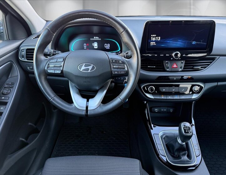 Hyundai i30 Kombi 998,0 73 kw