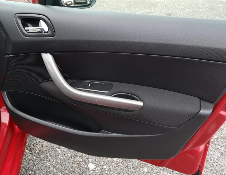 Peugeot 308 Kombi 1,6 l 80 kw