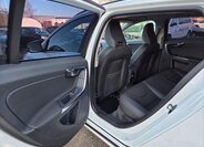 Volvo V60 Kombi 2,0 l 120 kw