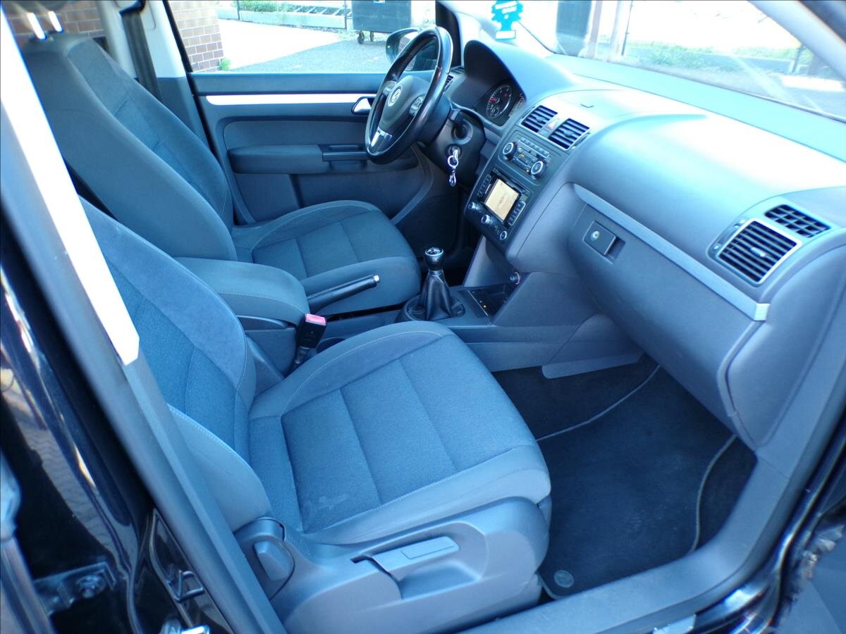 Volkswagen Touran Kombi 2,0 l 103 kw