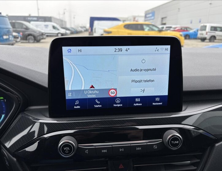 Ford Kuga SUV / Terénní 2,5 l 140 kw