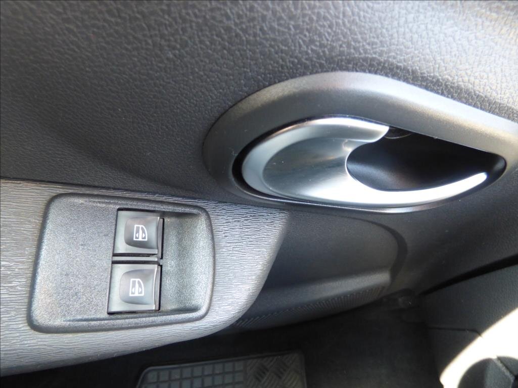 Dacia Dokker Kombi 1,6 l 75 kw