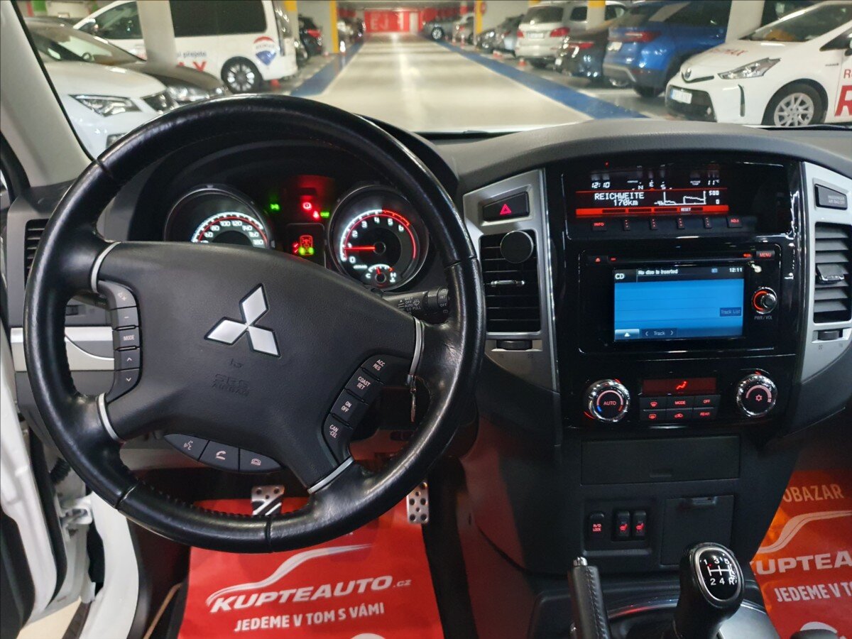 Mitsubishi Pajero Ostatní 3,2 l 147 kw