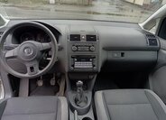 Volkswagen Touran Kombi 1,5 l 77 kw