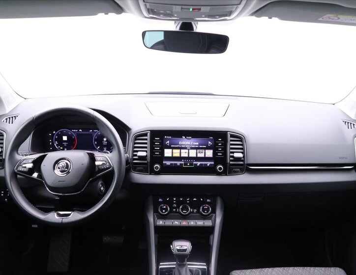 Škoda Karoq SUV / Terénní 1,5 l 110 kw