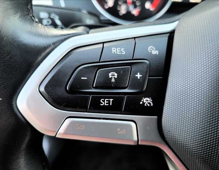 Volkswagen Passat Kombi 2,0 l 90 kw