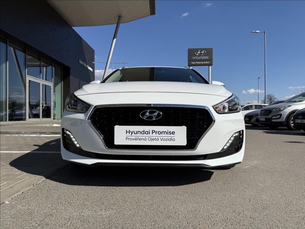 Hyundai i30 Kombi 1,4 l 103 kw