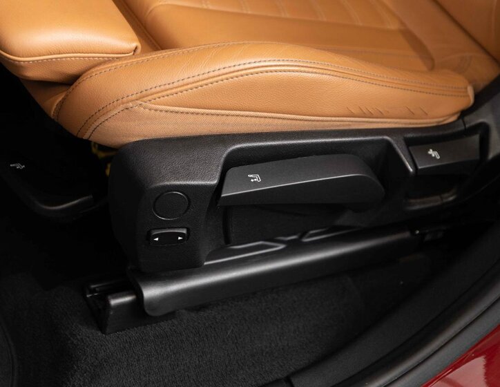 BMW X4 SUV / Terénní 3,0 l 240 kw