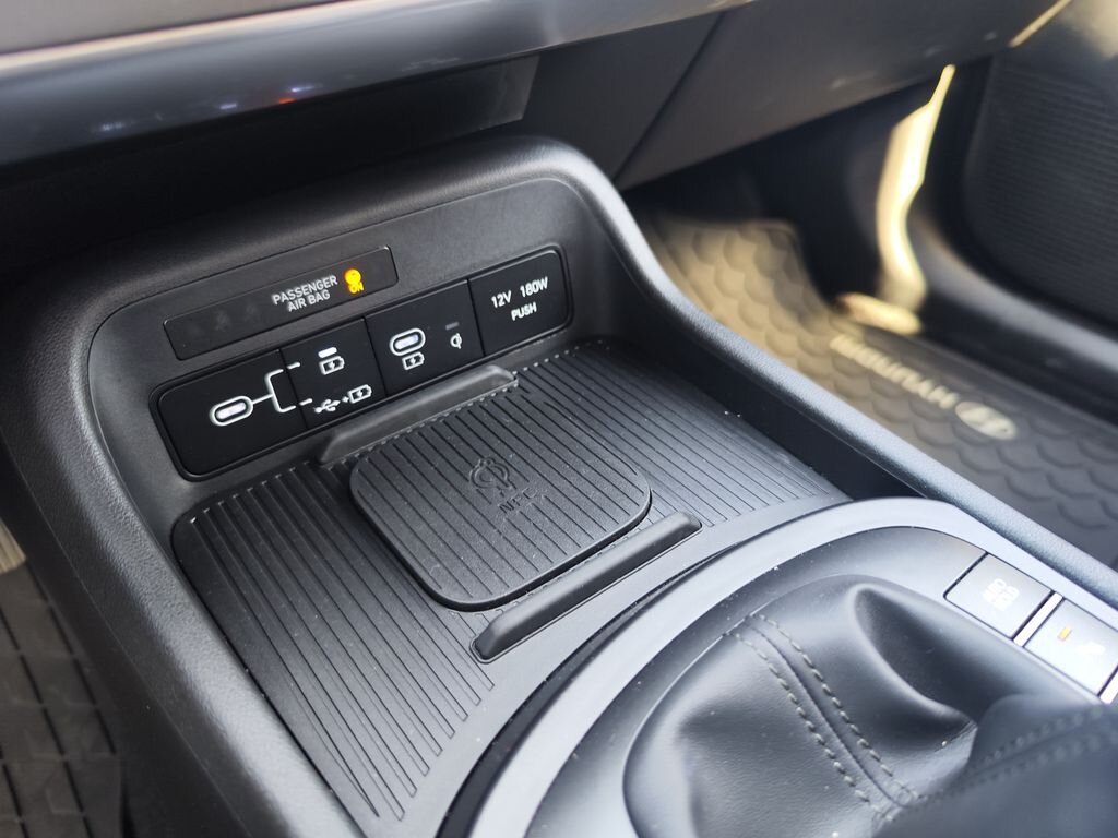 Hyundai Kona SUV / Terénní 1,6 l 145 kw