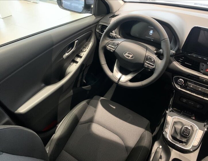 Hyundai i30 Kombi 1,5 l 70 kw