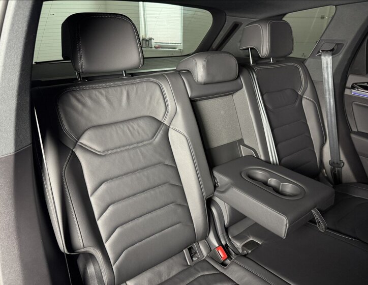 Volkswagen Touareg SUV / Terénní 3,0 l 170 kw