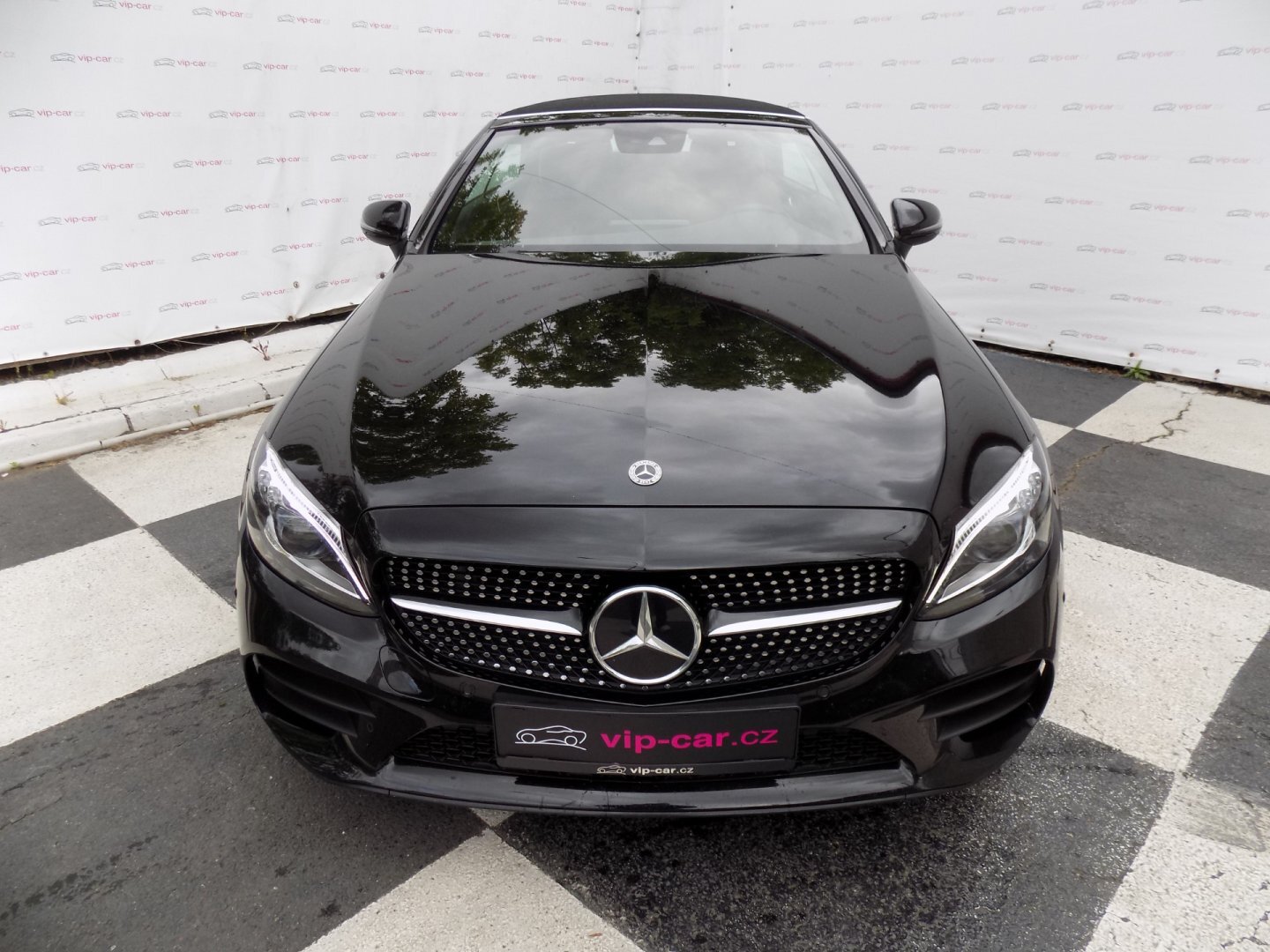 Mercedes-Benz Třídy C Kabriolet 3,0 l 245 kw