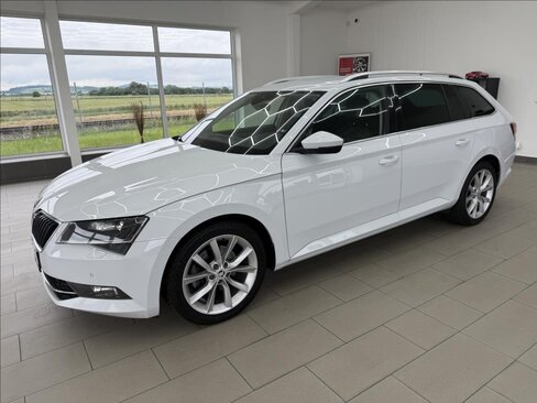 Škoda Superb Kombi 2,0 l 110 kw