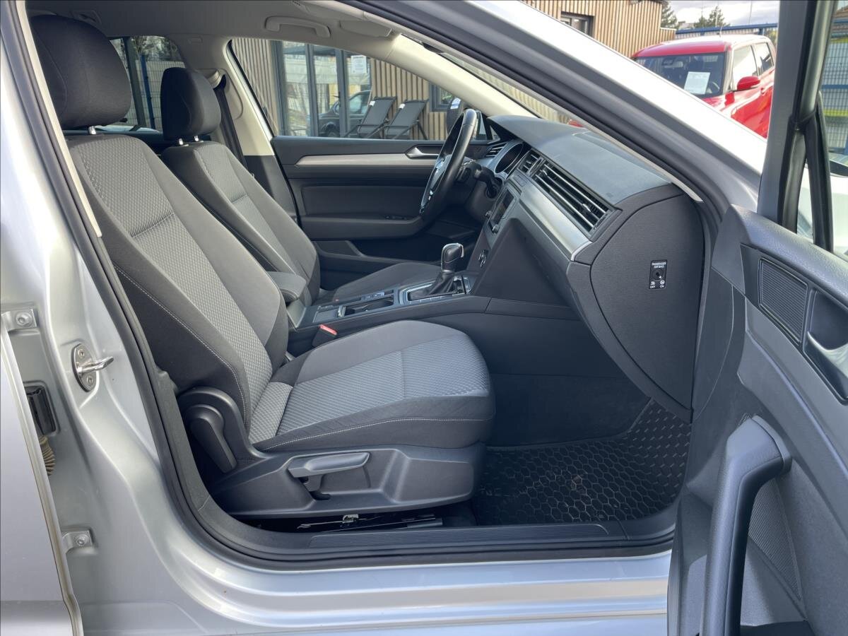 Volkswagen Passat Kombi 2,0 l 110 kw