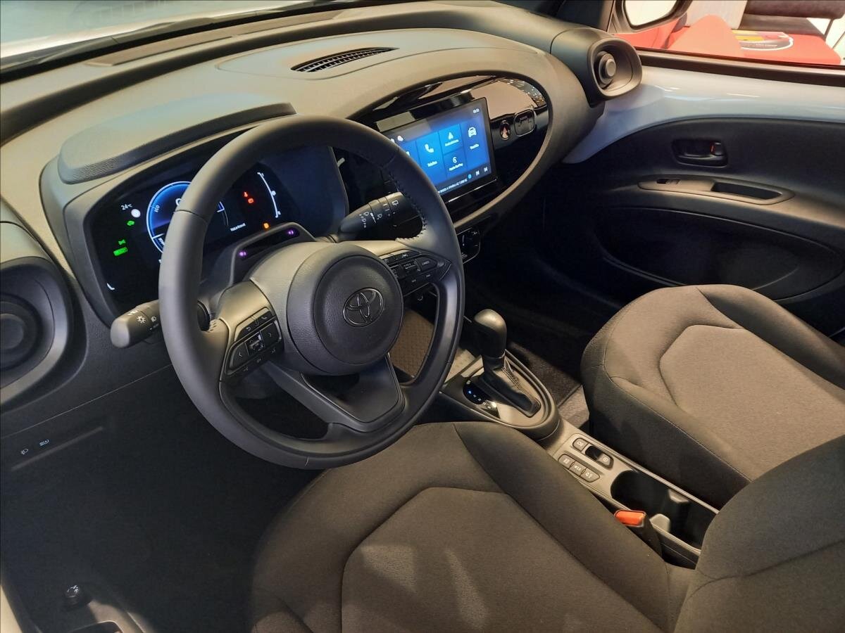 Toyota Aygo Hatchback 1,5 l 85 kw