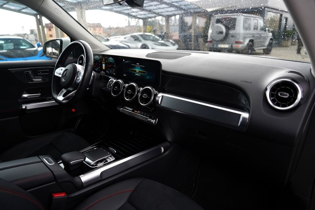 Mercedes-Benz GLB SUV / Terénní 2,0 l 110 kw