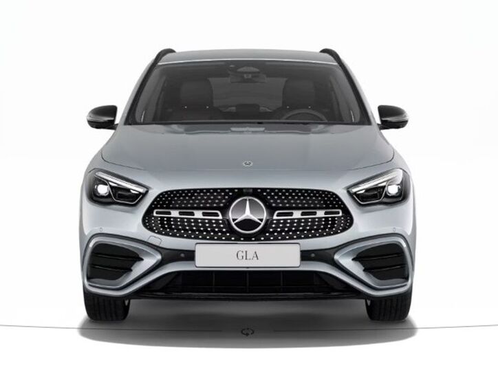 Mercedes-Benz GLA 2