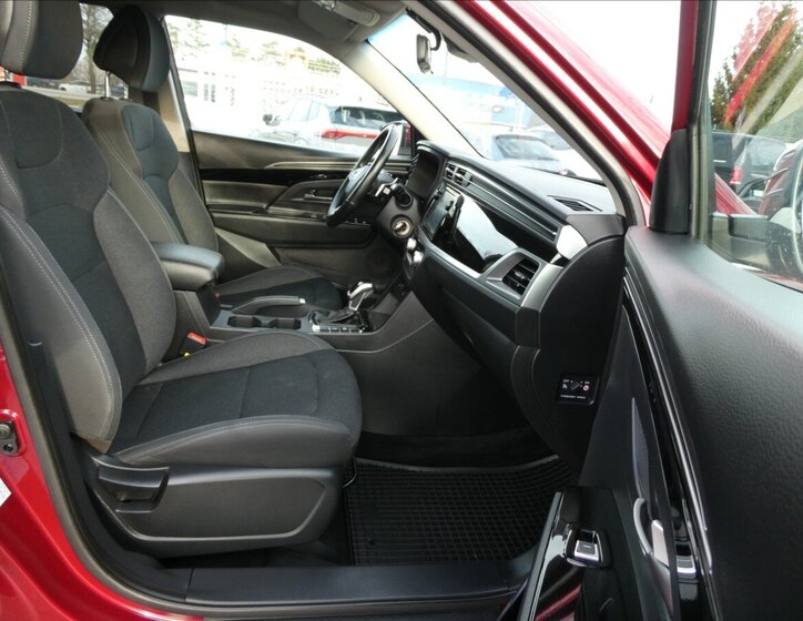 SsangYong Korando SUV / Terénní 1,5 l 120 kw