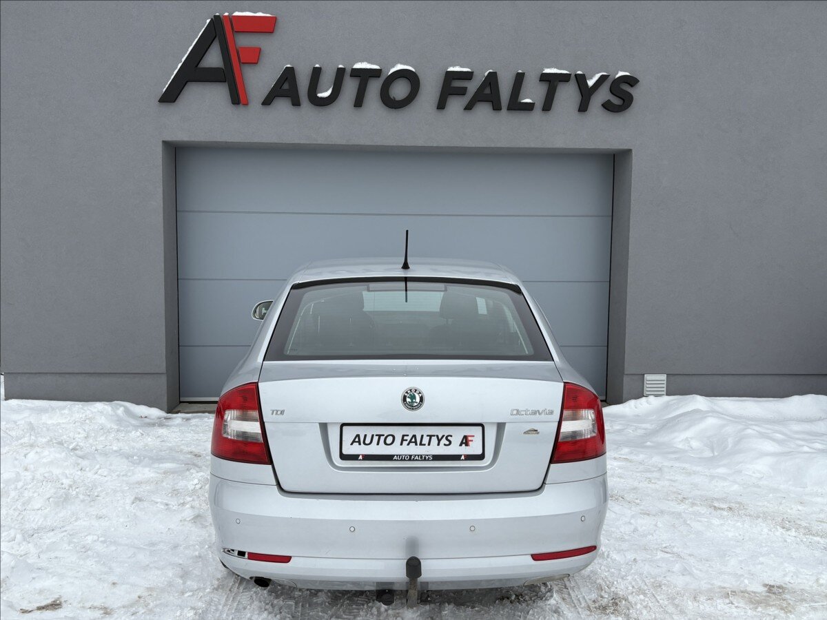 Škoda Octavia Sedan 1,6 l 77 kw