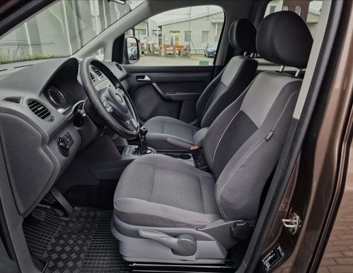 Volkswagen Caddy Kombi 1,6 l 75 kw